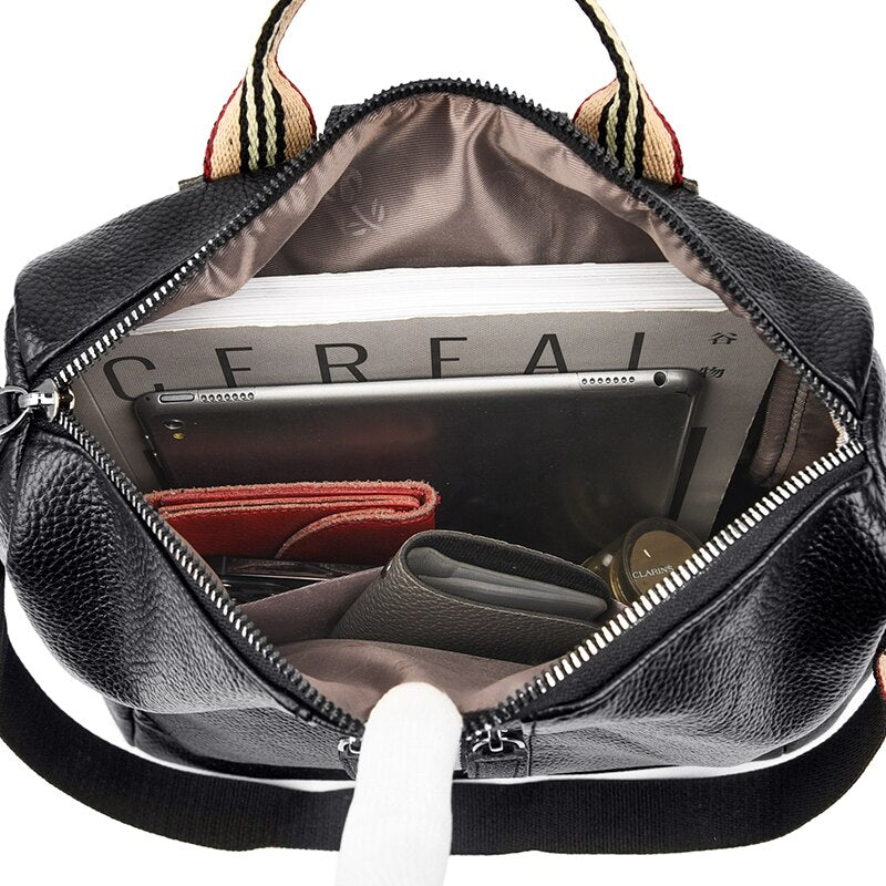 Mochila Feminina de Couro Ísis