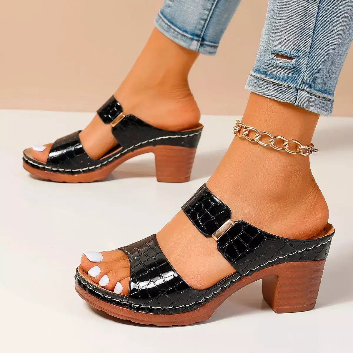 Tamanco Feminino Anatômico Doralice, Tamanco confortável, sandália feminina anatômica, chinelo feminino confortável