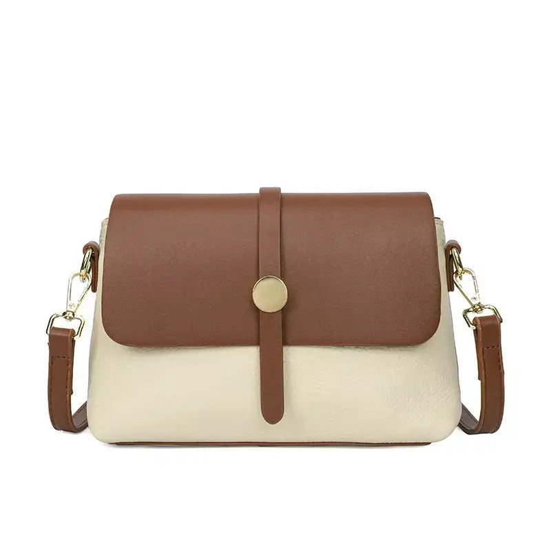 Bolsa Feminina de Couro Dalila,
bolsa feminina transversal,
bolsa feminina pequena,
bolsa feminina de mão,
bolsa feminina elegante,
bolsa feminina chique,
bolsa feminina de festa,
bolsa de luxo