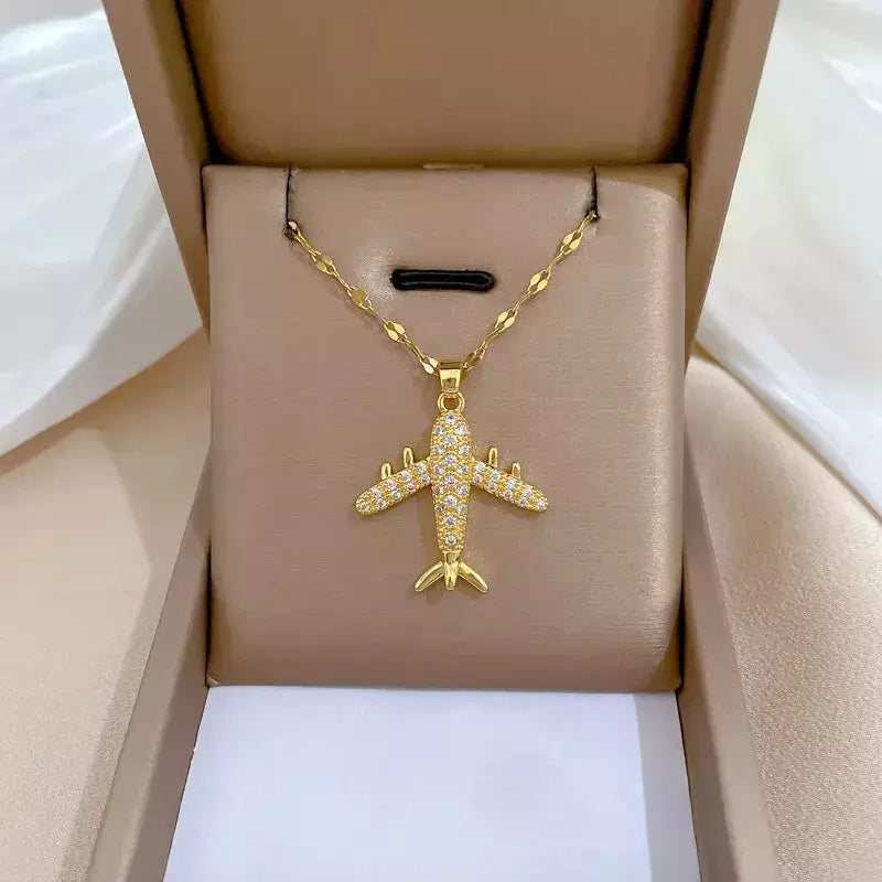 Colar Feminino Avião,
colar aeromoça,
colar viagem
Pingente avião