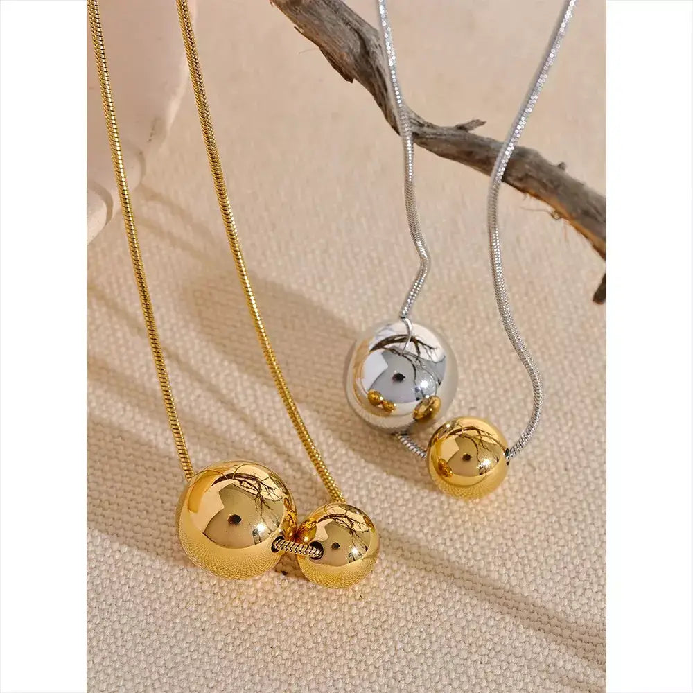 Colar Feminino Esferas,
Colar de bolinhas dourado,
colar feminino de bolinhas,
Colar elegante e sofisticado,
Colar dourado para presente,
Colar de esferas fashion