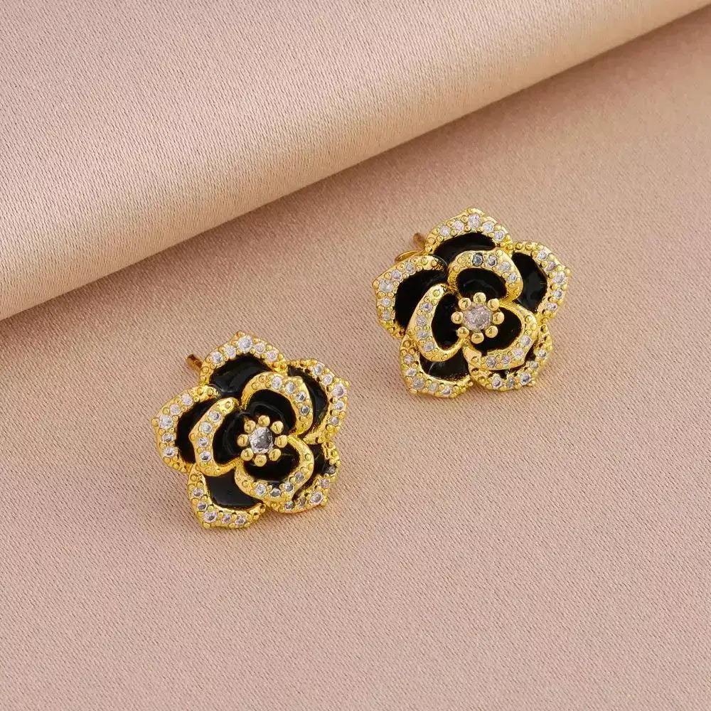 Conjunto Black Rose,
Conjunto de colar e brincos,
Colar e brincos elegantes,
Joias femininas sofisticadas,
Acessórios femininos de qualidade