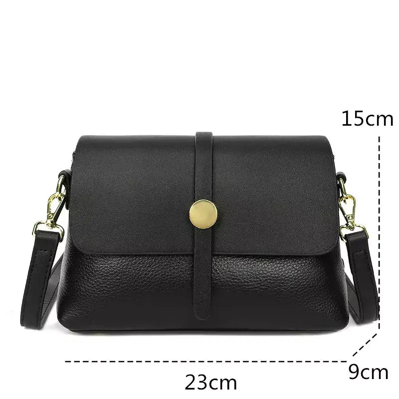 Bolsa Feminina de Couro Dalila,
bolsa feminina transversal,
bolsa feminina pequena,
bolsa feminina de mão,
bolsa feminina elegante,
bolsa feminina chique,
bolsa feminina de festa,
bolsa de luxo