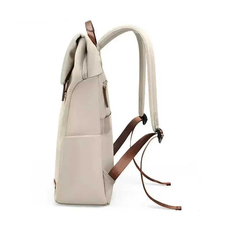 Mochila Feminina de Luxo Lille,
mochila para notebook,
mochila multifuncional,
Mochila feminina de luxo,
mochila de alta qualidade,
mochila sofisticada