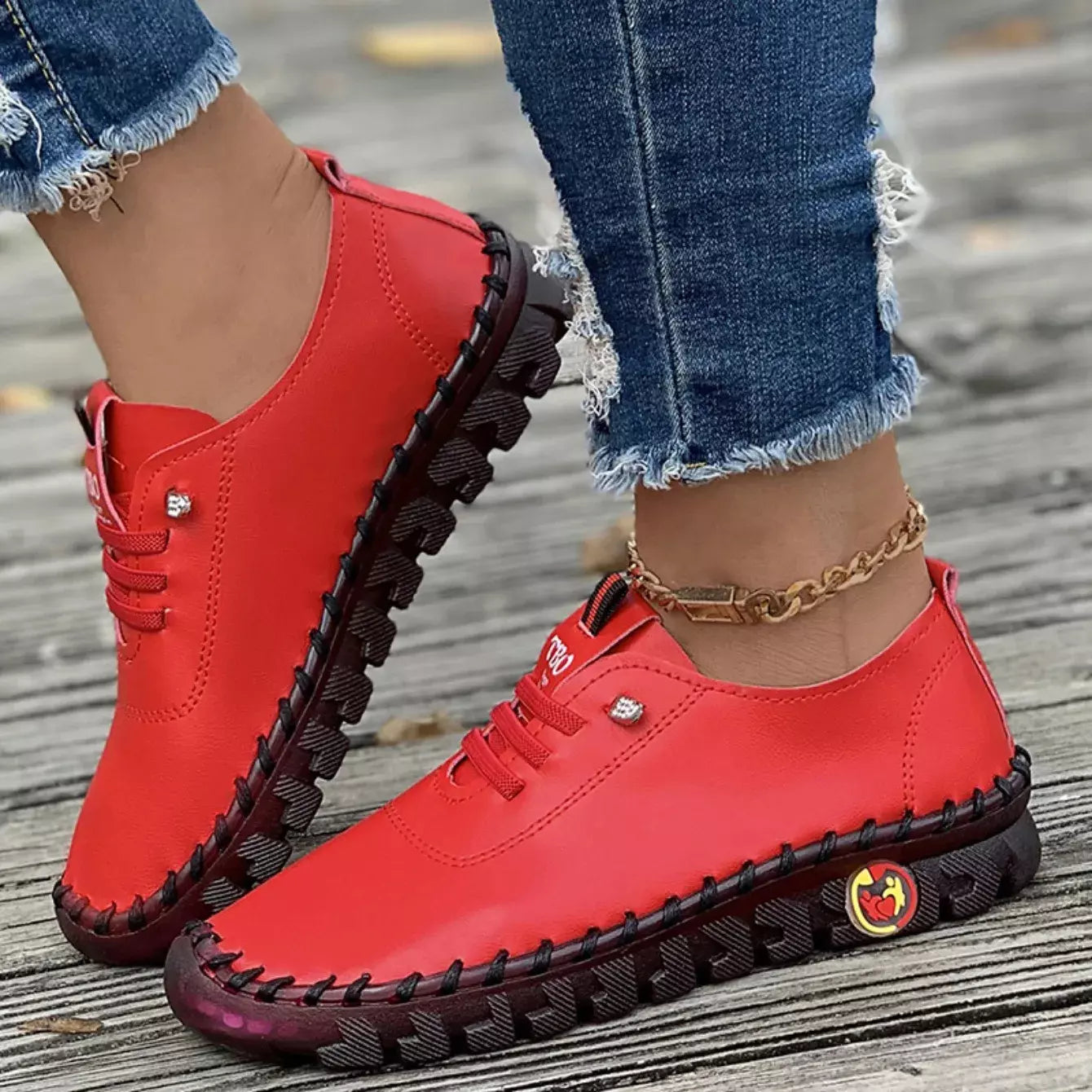 Tênis Feminino Anatômico Olívia,
tênis feminino ortopédico,
Tênis feminino de couro,
Tênis casual,
tênis feminino social