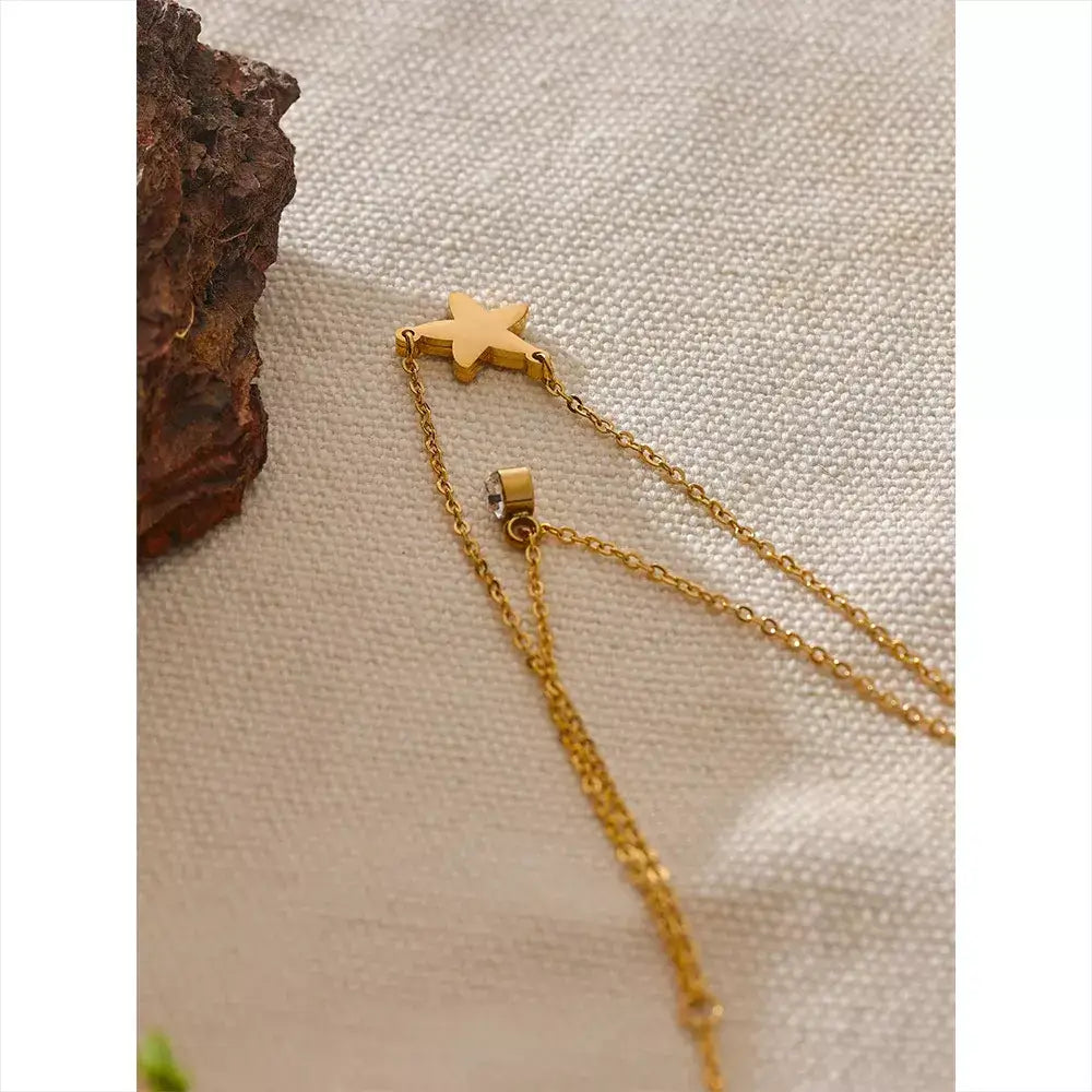 Colar Feminino Bela Estrela,
colar duplo feminino,
colar de concha natural,
colar com estrela e zircônia,
colar dourado em aço inoxidável,
colar elegante e sofisticado,
acessórios femininos de luxo,
colar para presentear