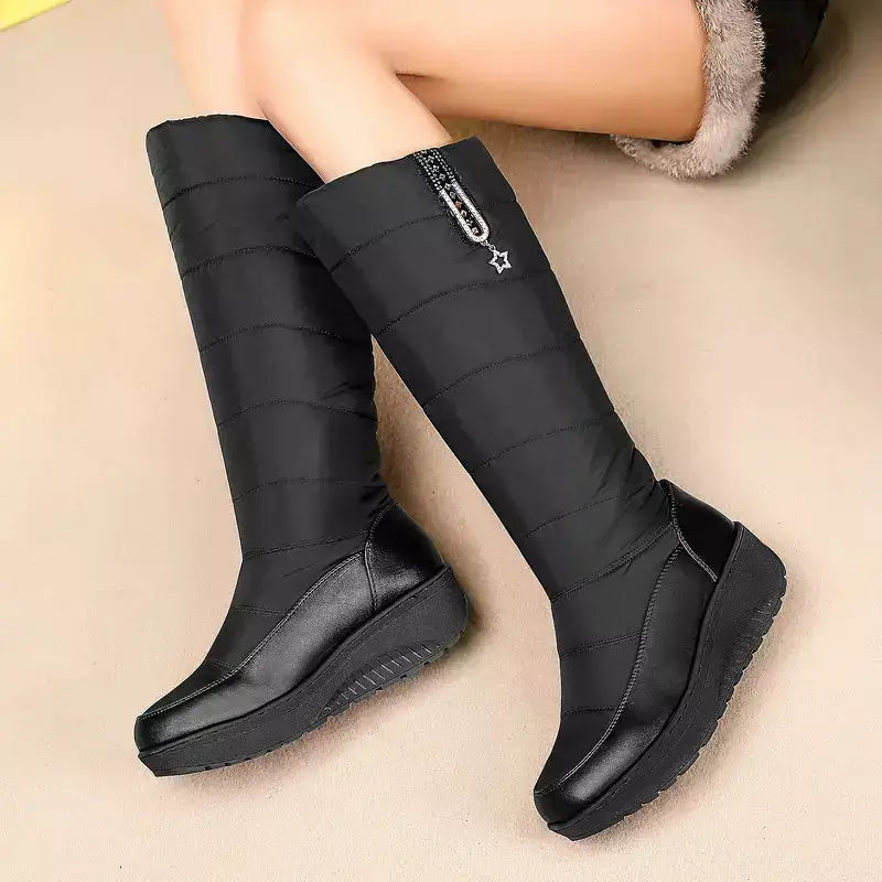 Bota Feminina Impermeável Lara, botas cano longo, botas de chuva, botas antiderrapantes, bota forro de pelúcia