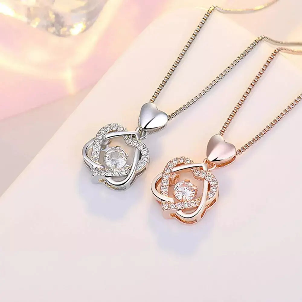 Colar Feminino Corações Entrelaçados + Rosa Surpresa,
presente romântico para namorada,
colar com caixa de rosa,
colar com flor,
joia romântica feminina,
presente dia dos namorados