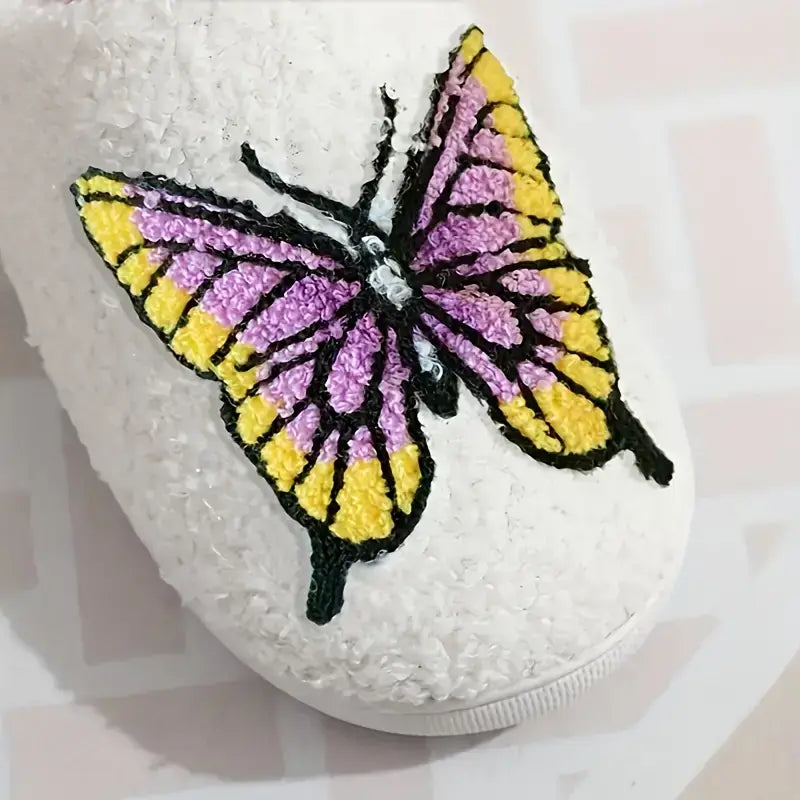 Pantufa Feminina Borboleta, Pantufa feminina aveludada, Pantufas de peluciada feminina, pantufa de qualidade, pantufas pezinho feliz