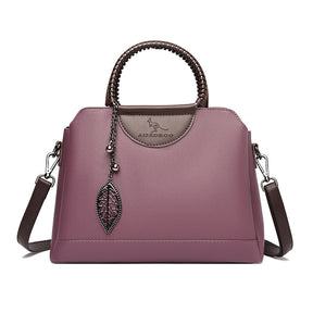 bolsa para notebook feminina  bolsa feminina transversal  Bolsa Feminina de Couro Moana  Bolsa Feminina de Couro Bella Luxo  Bolsa Feminina de couro