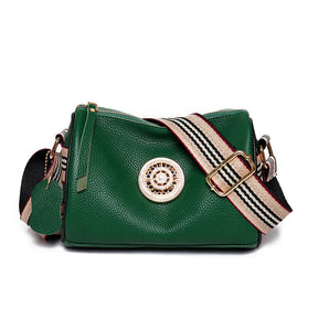 Bolsa Feminina de Couro Bella Fashion, Bolsa Feminina de couro