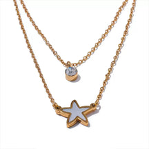Colar Feminino Bela Estrela,
colar duplo feminino,
colar de concha natural,
colar com estrela e zircônia,
colar dourado em aço inoxidável,
colar elegante e sofisticado,
acessórios femininos de luxo,
colar para presentear