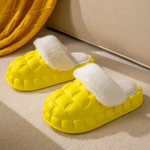 Chinelo Pantufa Feminino Anatômico, Pantufa feminina, chinelo feminino impermeável, Chinelo feminino confortável, chinelo feminino peluciado, Chinelo Feminino Anatômico Plush, chinelo aveludado feminino