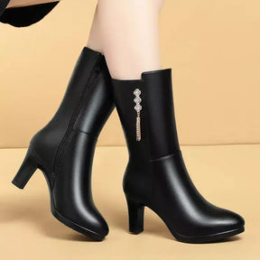 Bota Feminina Royal Essence, bota feminina cano médio, bota feminina de couro, bota feminina preta
