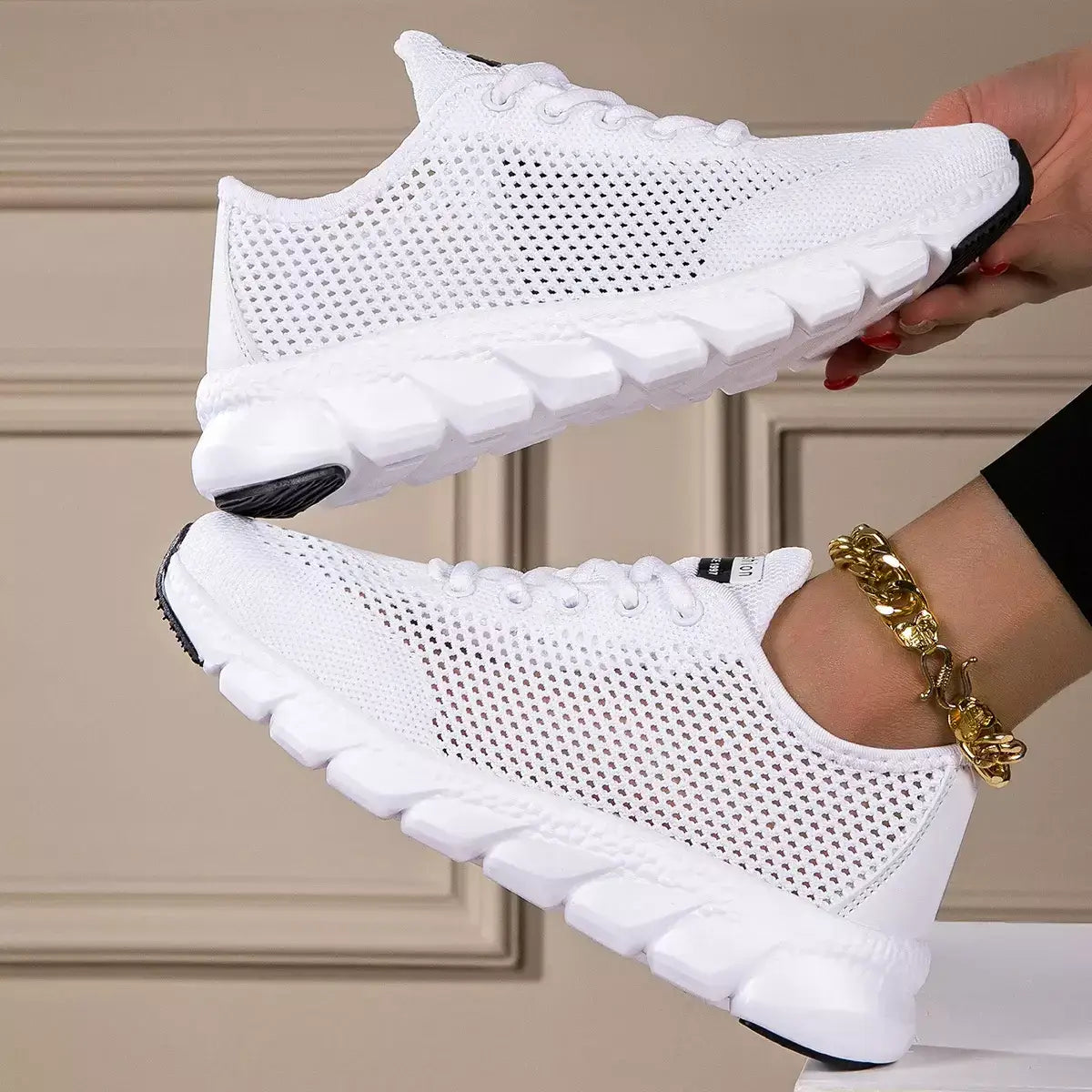 Tênis Feminino Respirável Any,
tênis feminino anatômico,
tênis feminino confortável