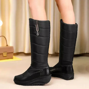 Bota Feminina Impermeável Lara, botas cano longo, botas de chuva, botas antiderrapantes, bota forro de pelúcia