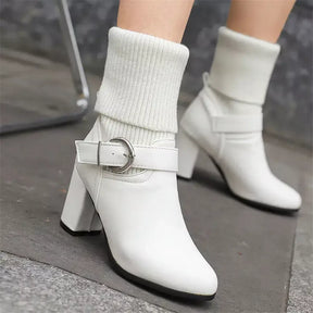 Bota Feminina Eleganza, bota feminina cano médio, bota feminina de couro, bota feminina preta