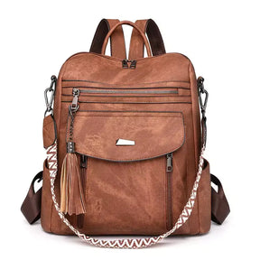 Mochila Feminina Camila,
mochila feminina de couro,
mochila feminina estruturada,
mochila feminina para notebook,
mochila feminina sofisticada