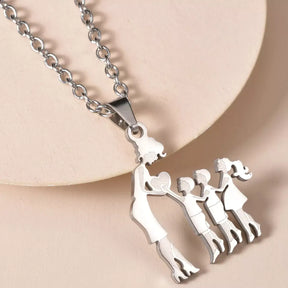 Colar Feminino Amor Infinito,
colar mãe e filho,
colar filho e mãe,
colar mãe e criança,
colar família,
colar amor,
colar dia das mães