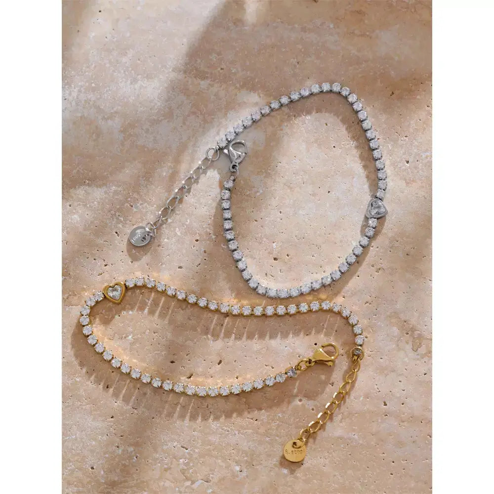 Pulseira Feminina Coração Brilhante,
Joia delicada para presente,
Pulseira elegante feminina,
Pulseira de luxo feminina,
Pulseira brilhante para mulheres