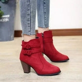 Bota Feminina Ravena, botas cano médio, bota feminina camurça, botas antiderrapantes, bota elegante, bota cano curto
