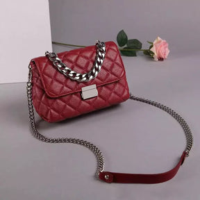 Bolsa Feminina Beatriz,
bolsa feminina transversal,
bolsa feminina pequena,
bolsa feminina de corrente,
bolsa feminina elegante,
bolsa feminina chique,
bolsa feminina de festa,
bolsa de luxo