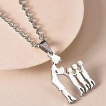 Colar Feminino Amor Infinito,
colar mãe e filho,
colar filho e mãe,
colar mãe e criança,
colar família,
colar amor,
colar dia das mães