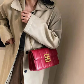 Bolsa Feminina Isadora,
bolsa feminina transversal,
bolsa feminina pequena,
bolsa feminina de corrente,
bolsa feminina elegante,
bolsa feminina chique,
bolsa feminina de festa,
bolsa de luxo