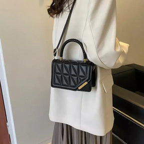 bolsa transversal feminina  bolsa feminina transversal  Bolsa Feminina de couro  Bolsa Feminina Antonella