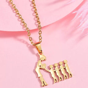 Colar Feminino Amor Infinito,
colar mãe e filho,
colar filho e mãe,
colar mãe e criança,
colar família,
colar amor,
colar dia das mães