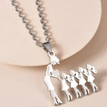 Colar Feminino Amor Infinito,
colar mãe e filho,
colar filho e mãe,
colar mãe e criança,
colar família,
colar amor,
colar dia das mães
