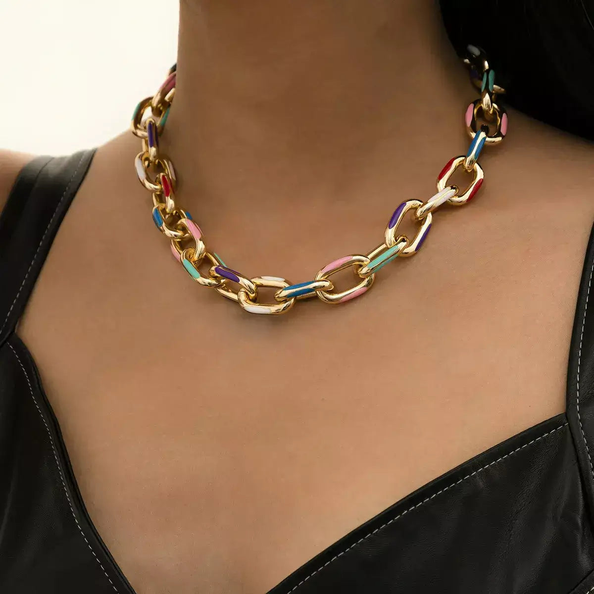 Conjunto Feminino Boho Chic, conjunto de joias boho, colar e pulseira femininos, colar choker boêmio, conjunto de joias fashion, conjunto de joias feminino moderno, conjunto de colar e pulseira coloridos, acessórios femininos boho, joias boho chic, conjunto de joias boêmio moderno
