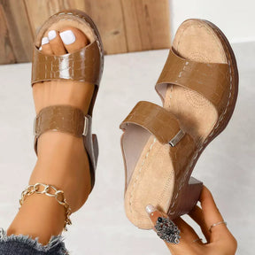 Tamanco Feminino Anatômico Doralice, Tamanco confortável, sandália feminina anatômica, chinelo feminino confortável
