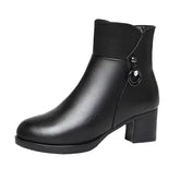 Bota Feminina Opulence  Bota feminina de couro cano Curto  Bota feminina aveludada  Bota aveludada feminina