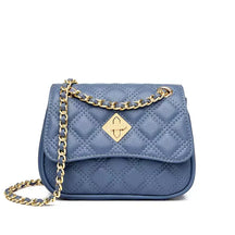 Bolsa Feminina de Couro Amaranta,
bolsa feminina transversal,
bolsa feminina pequena,
bolsa feminina de couro legitimo,
bolsa feminina elegante,
bolsa feminina chique,
bolsa feminina de festa