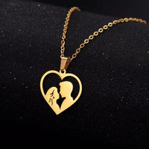 Colar Casal em Coração,
Colar de casal,
colar romântico,
Colar coração casal,
Colar de casal apaixonado,
colar de amor
