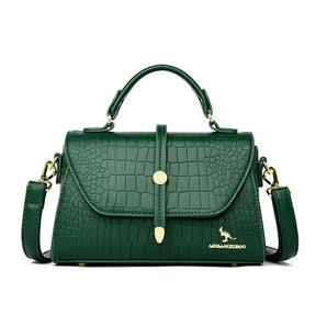 Bolsa Feminina de Couro Sophia,
bolsa feminina transversal,
bolsa feminina pequena,
bolsa feminina de couro legitimo,
bolsa feminina elegante,
bolsa feminina chique,
bolsa feminina de festa,
bolsa de luxo