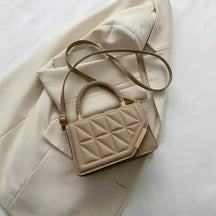 bolsa transversal feminina  bolsa feminina transversal  Bolsa Feminina de couro  Bolsa Feminina Antonella