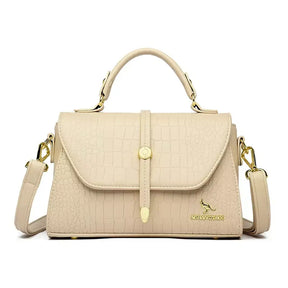 Bolsa Feminina de Couro Sophia,
bolsa feminina transversal,
bolsa feminina pequena,
bolsa feminina de couro legitimo,
bolsa feminina elegante,
bolsa feminina chique,
bolsa feminina de festa,
bolsa de luxo