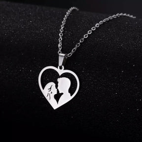 Colar Casal em Coração,
Colar de casal,
colar romântico,
Colar coração casal,
Colar de casal apaixonado,
colar de amor
