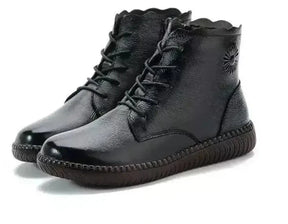 Bota feminina preta, Bota Feminina de Couro Lady , Bota Feminina de couro , Bota feminina cano curto ,Bota Feminina cano baixo