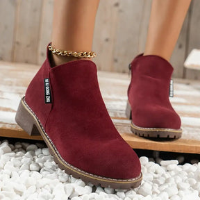 Bota feminina preta,  Bota Feminina Jady , Bota feminina cano curto , Bota Feminina cano baixo , Bota feminina camurça , Bota cano baixo
