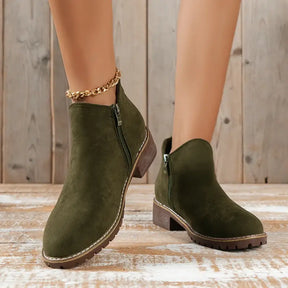 Bota feminina preta,  Bota Feminina Jady , Bota feminina cano curto , Bota Feminina cano baixo , Bota feminina camurça , Bota cano baixo