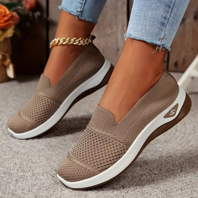 Tênis Feminino Anatômico Myla,
Tênis Feminino Anatômico Respirável,
tênis feminino ortopédico,
Tênis feminino Joanetes,
tênis feminino confortável,
tênis anatômico para mulheres