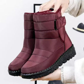 Bota feminina peluciada  Bota feminina impermeável  Bota Feminina Fashion Impermeável  Bota feminina cano curto  Bota Feminina cano baixo  Bota feminina aveludada  Bota feminina Anatômica  Bota aveludada feminina